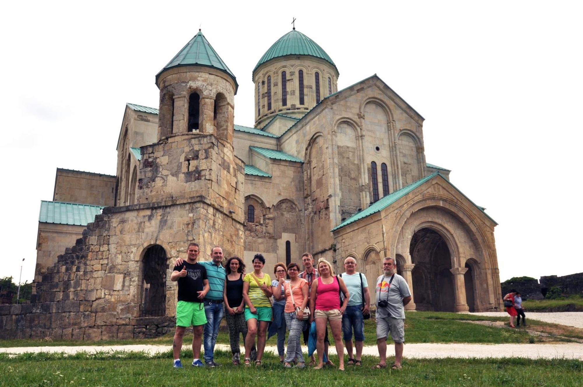 Giorgi'S Homestay 쿠타이시 외부 사진
