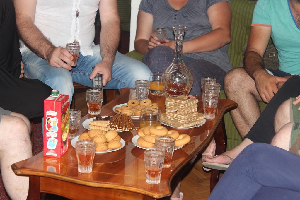 Giorgi'S Homestay 쿠타이시 외부 사진